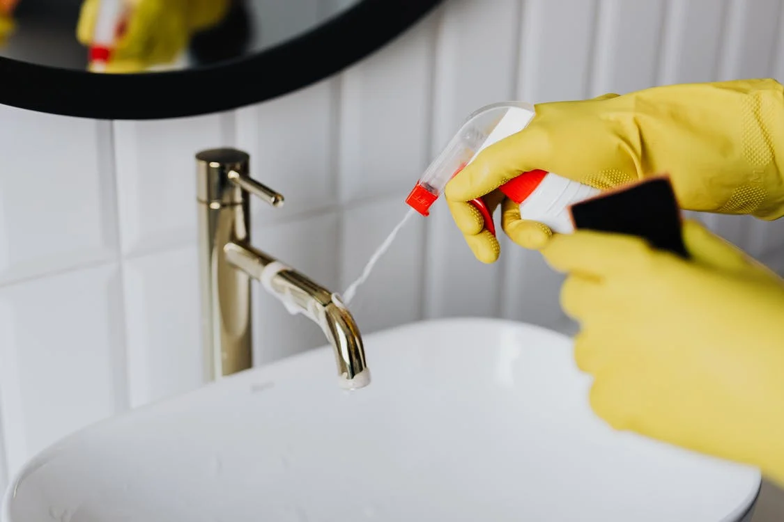 Cleaning-Faucet